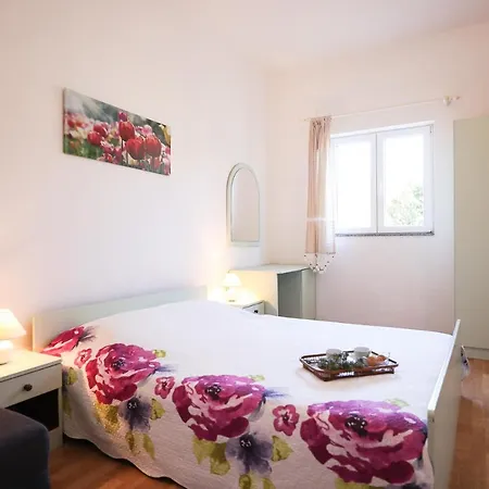Marta Apartman *