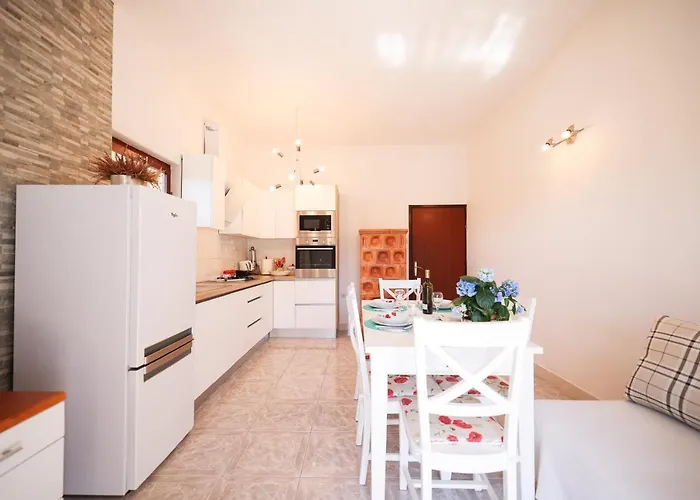 Marta Apartament Verunić